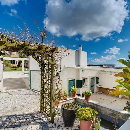 Luxury Coastal With Heated Pool Basketball Court & Ocean Views Near Lisbon * Lourinhã